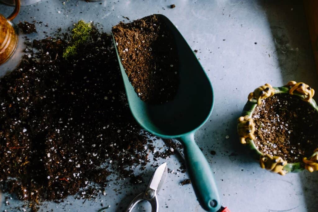 soil-mixture-preparation